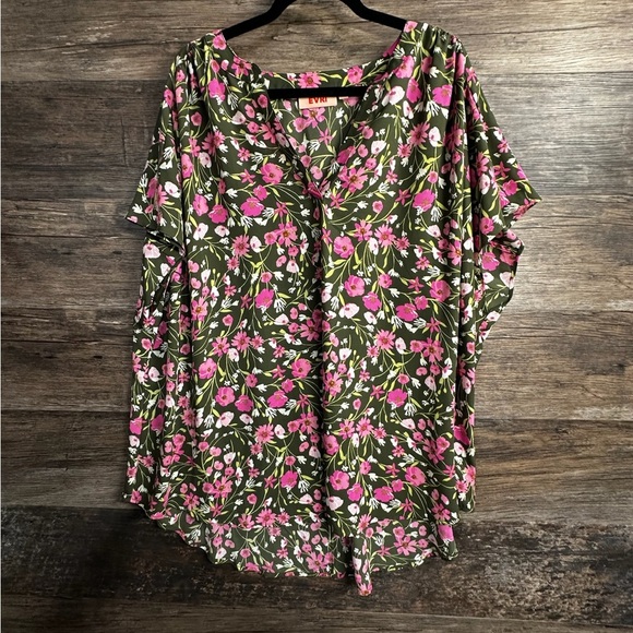 EVRI Flutter Sleeve Pink and Green Floral Blouse - Picture 1 of 6